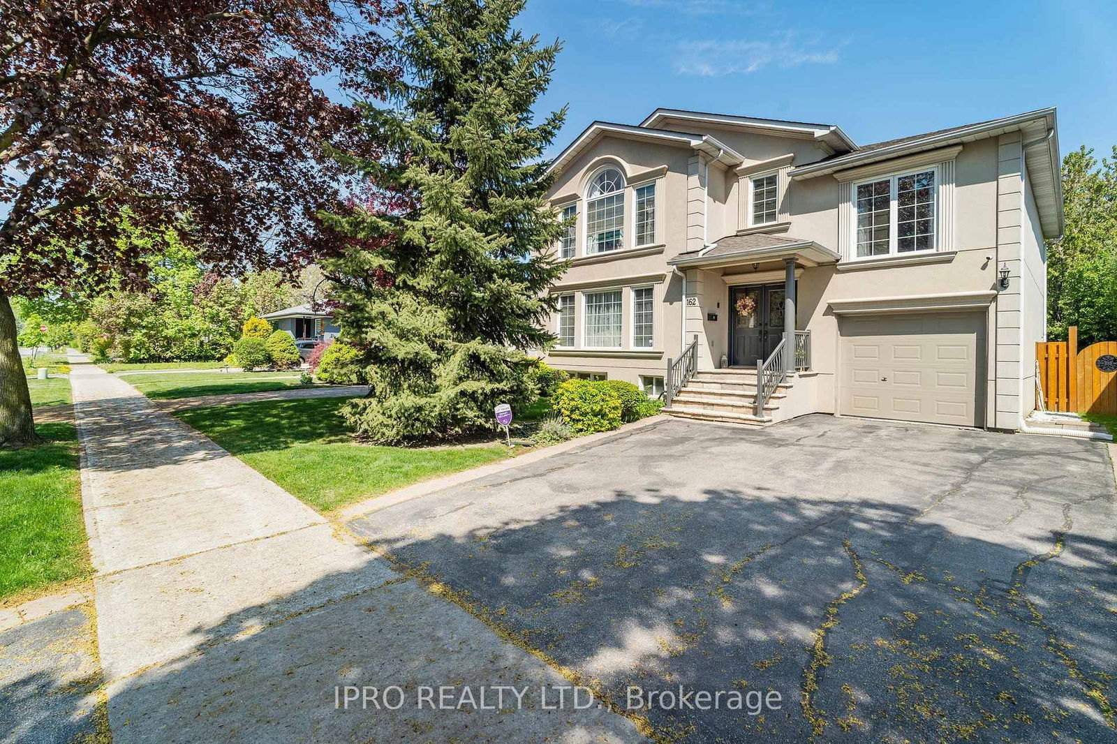 Detached House for sale at 162 Goulding Avenue, Toronto, Newtonbrook West, M2M 1L7 - MLS: C12158464