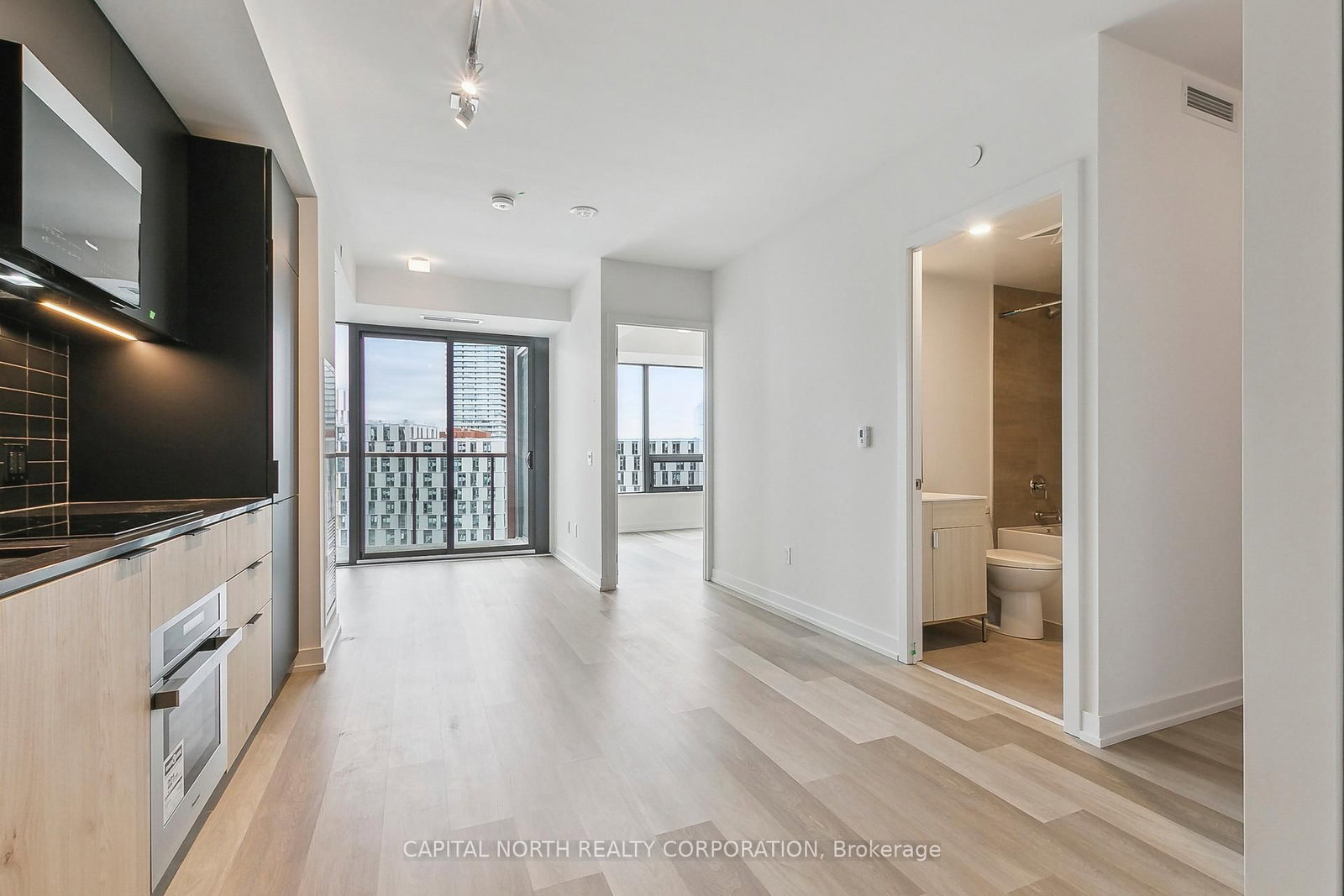 28 Eastern Avenue, Unit LPH13 - Photo 16