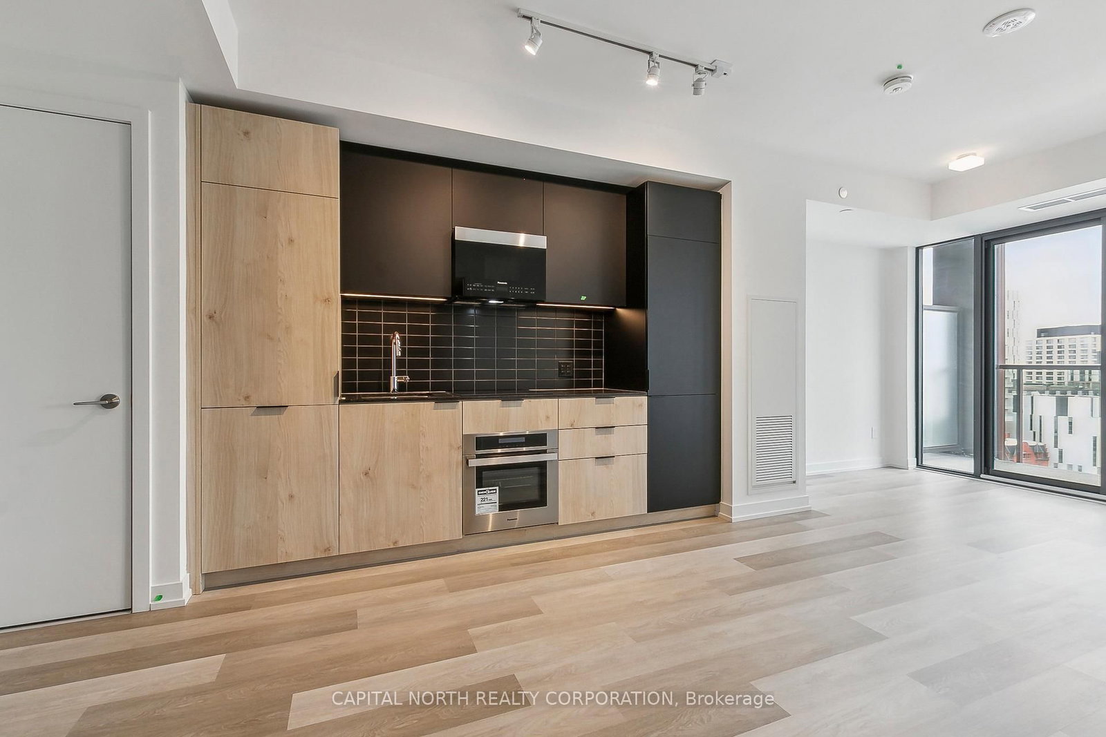 28 Eastern Avenue, Unit LPH13 - Photo 18