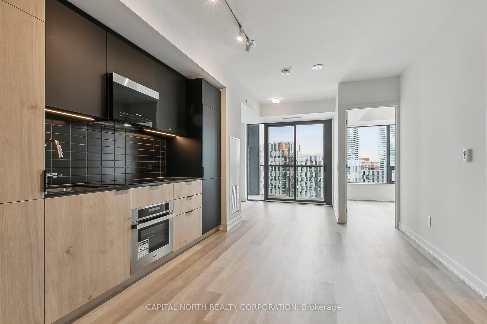 28 Eastern Avenue, Unit LPH13 - Photo 23