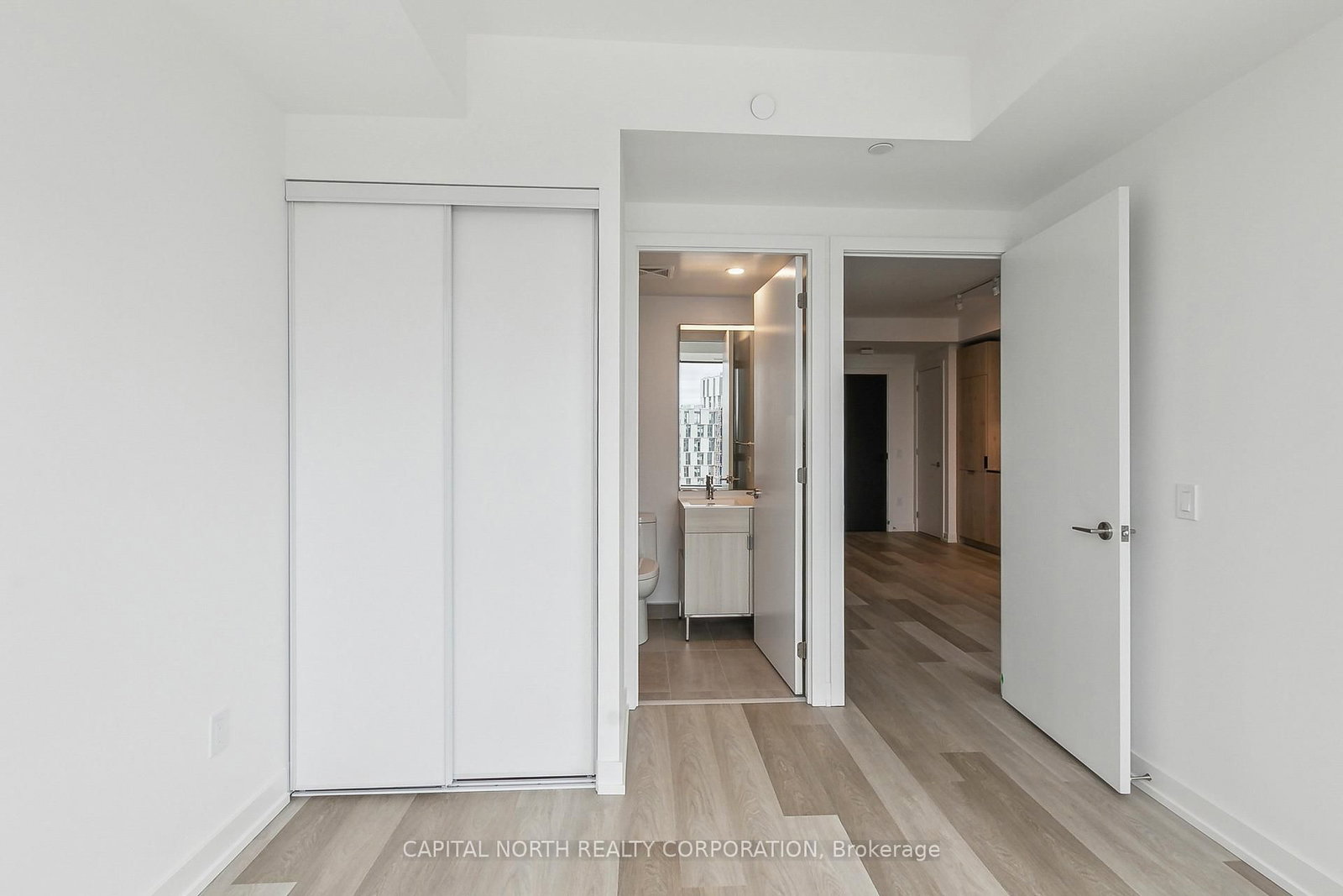 28 Eastern Avenue, Unit LPH13 - Photo 31