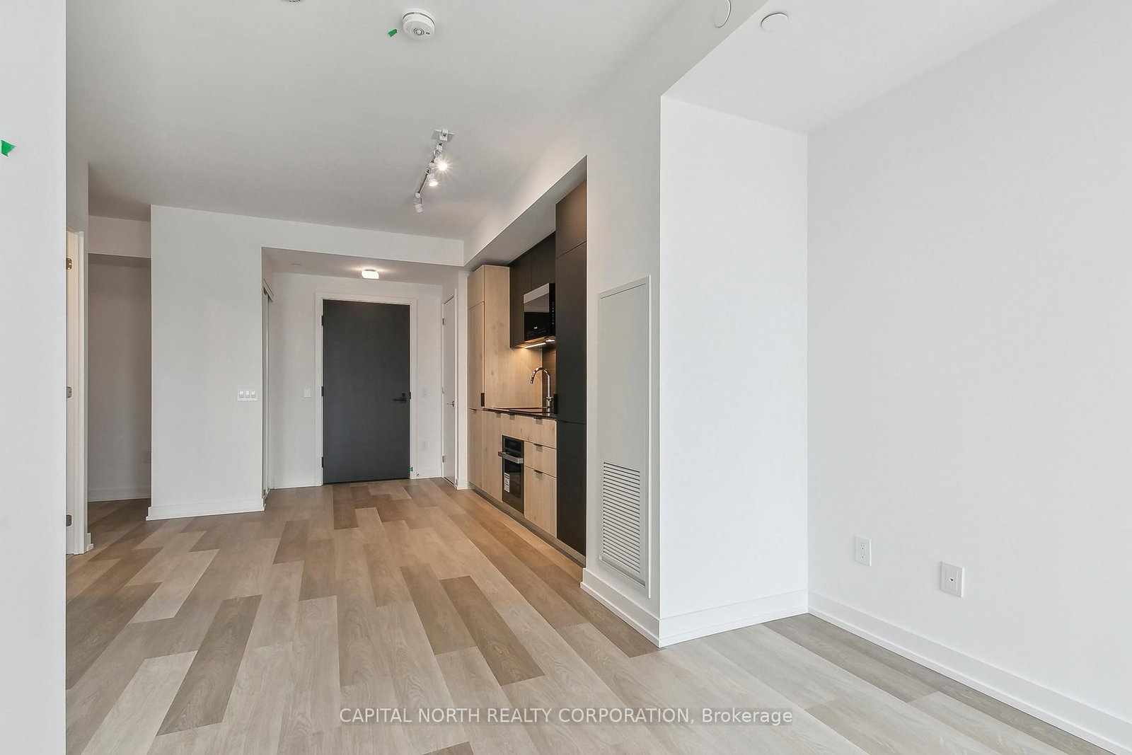28 Eastern Avenue, Unit LPH13 - Photo 4