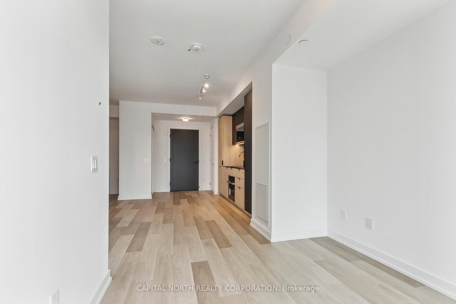 28 Eastern Avenue, Unit LPH13 - Photo 5