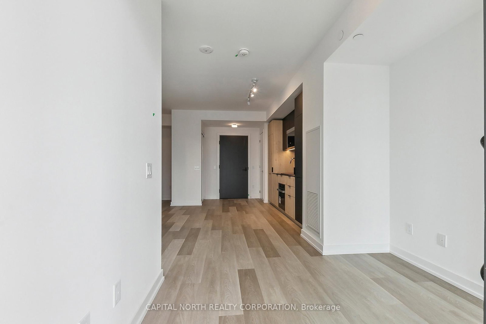 28 Eastern Avenue, Unit LPH13 - Photo 7