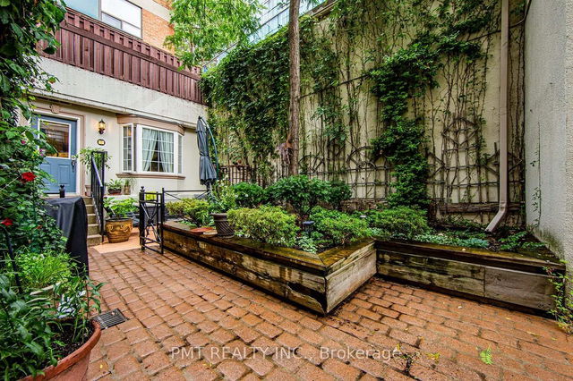 125 - 71 Mccaul Street