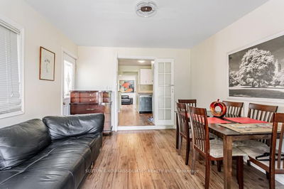 534 A Westmount Ave, Toronto - Oakwood Village image-0-2