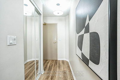 Unit 2101 — 909 Bay St, Toronto - Bay Street Corridor image-0-4