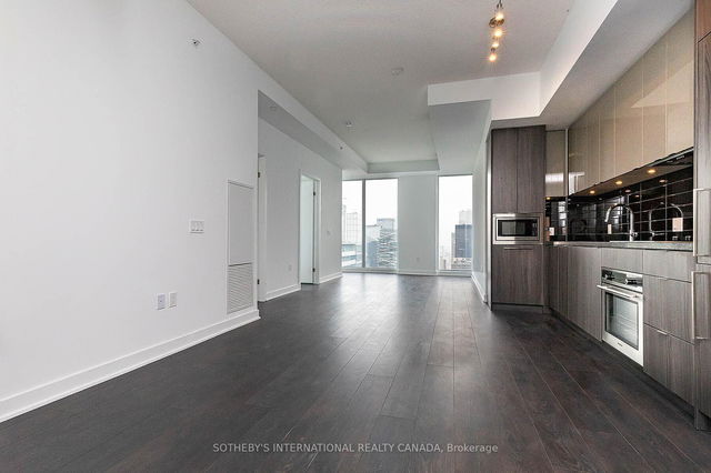 5506 - 125 Blue Jays Way