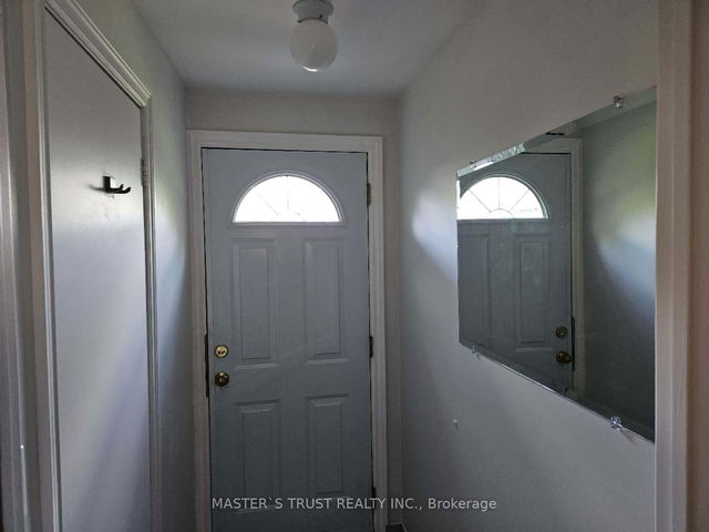69 grove park Crescent