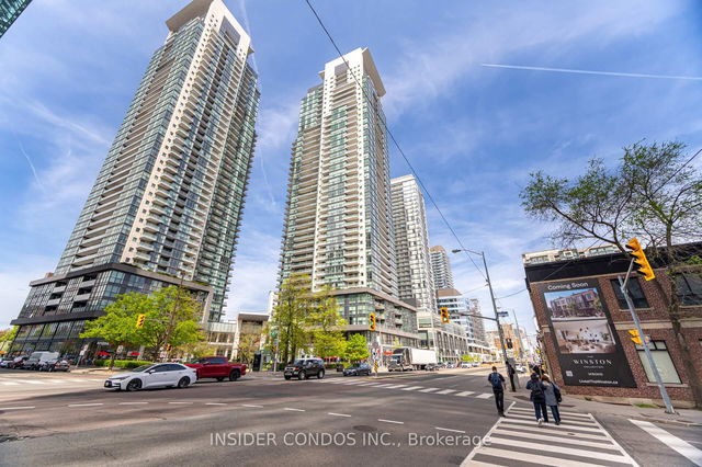 3207 - 5168 Yonge Street