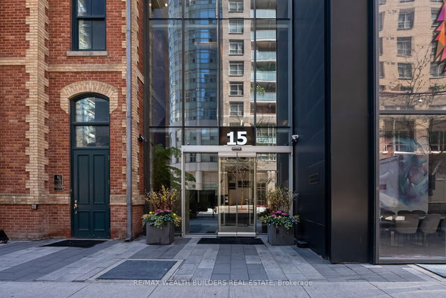1410 - 15 Grenville Street