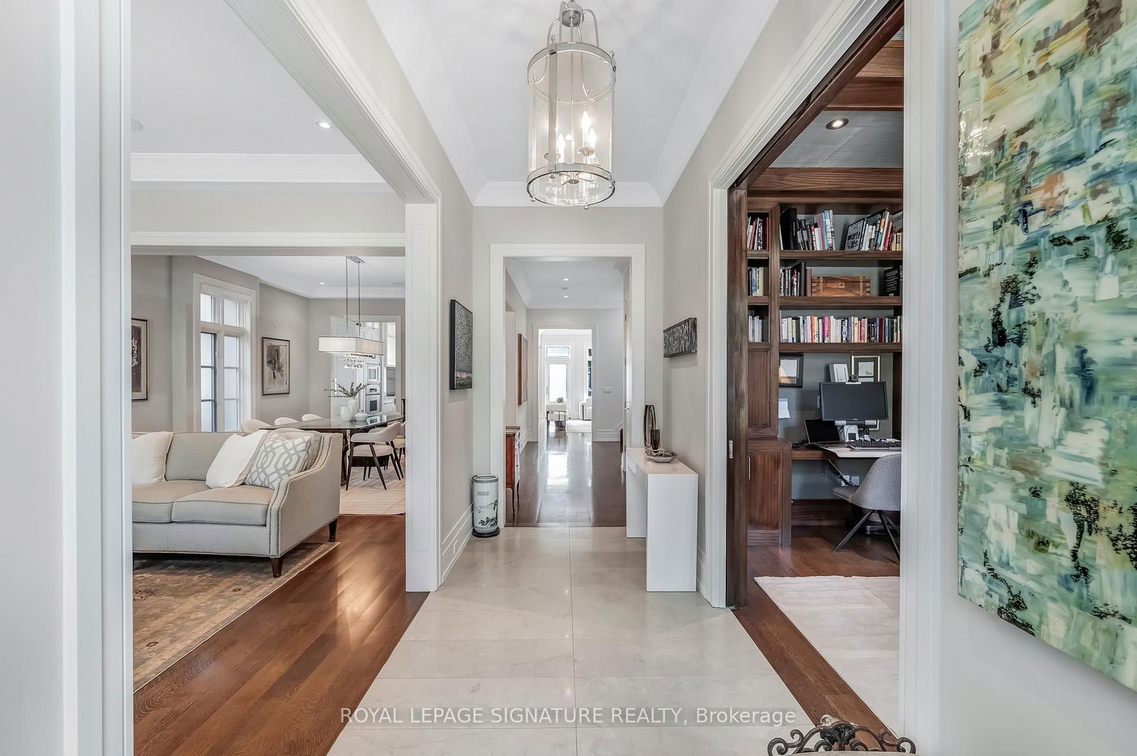 Detached House for sale at 15 Delavan Avenue, Toronto, Forest Hill South, M5P 1T2 - MLS: C12159534
