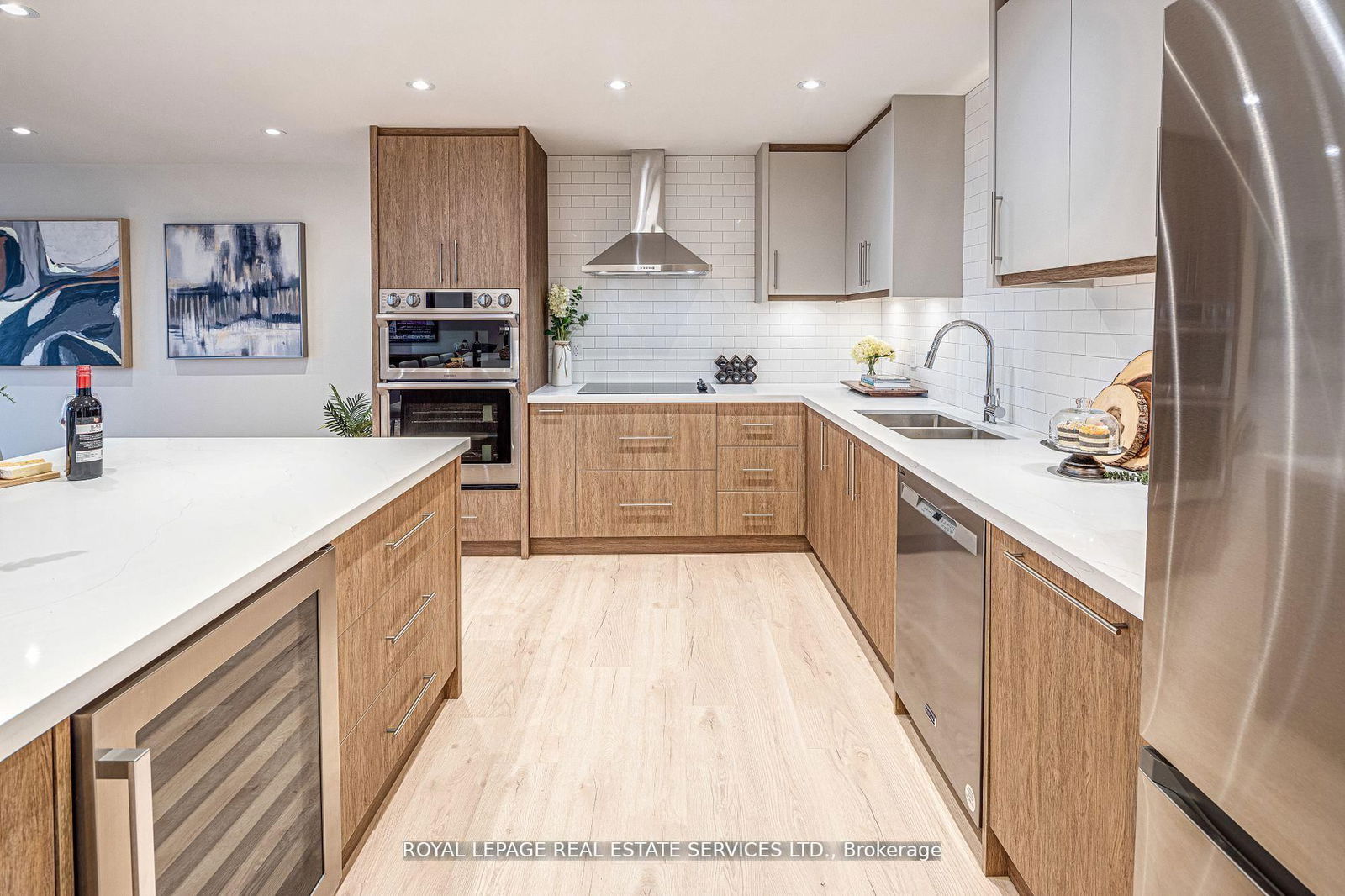 Condo for sale at 2008-175 Cumberland Street, Toronto, Annex, M5R 3M9 - MLS: C12159644