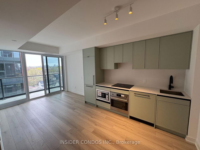602 - 5 Lakeview Avenue