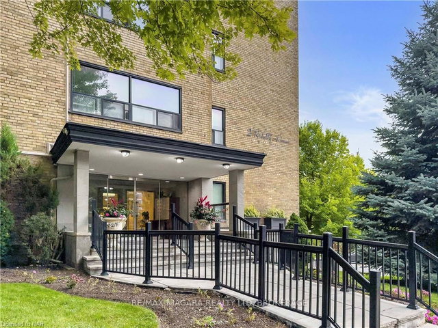 505 - 2 RIDELLE Avenue, Toronto | Sold, C12159733 | Condos.ca
