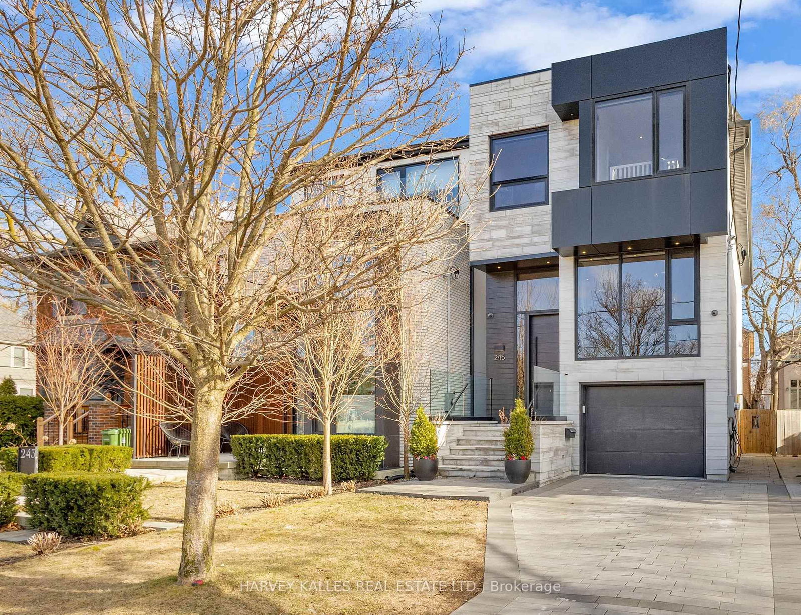 Detached House for sale at 245 Brookdale Avenue, Toronto, Lawrence Park North, M5M 1P6 - MLS: C12159989