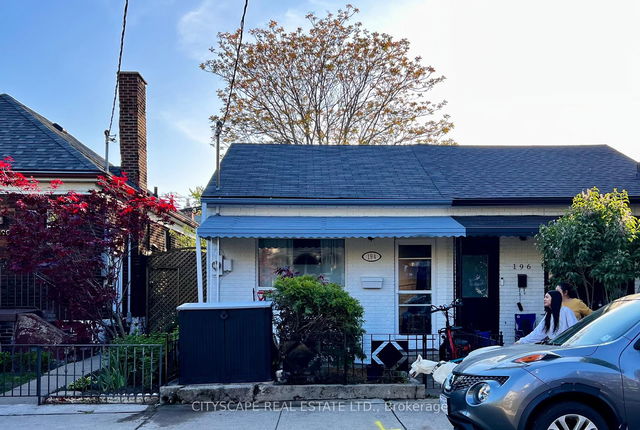 194 Manning Avenue