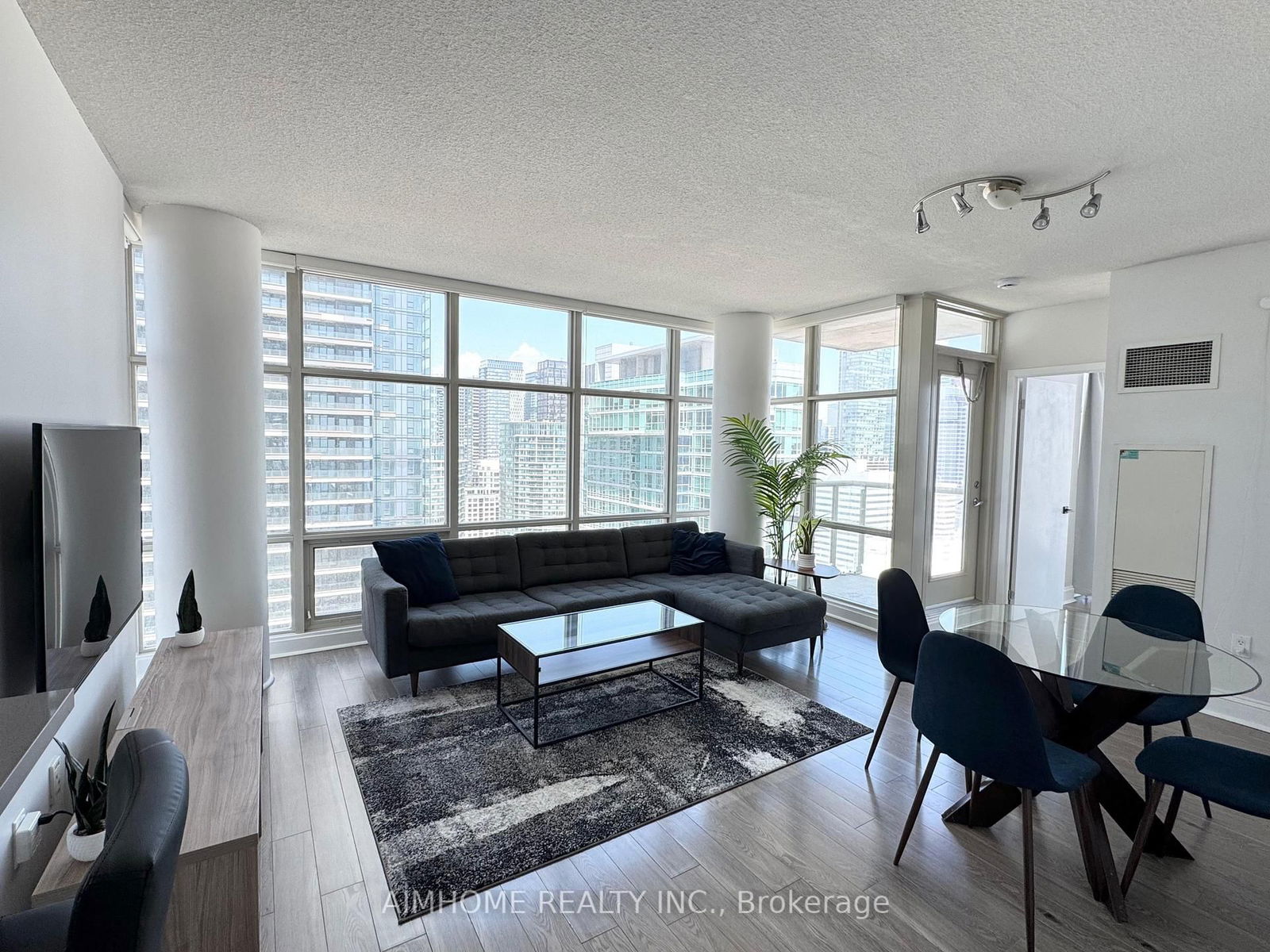Condo for sale at 3606-10 Navy Wharf Court, Toronto, Waterfront Communities C1, M5V 3V2 - MLS: C12160255