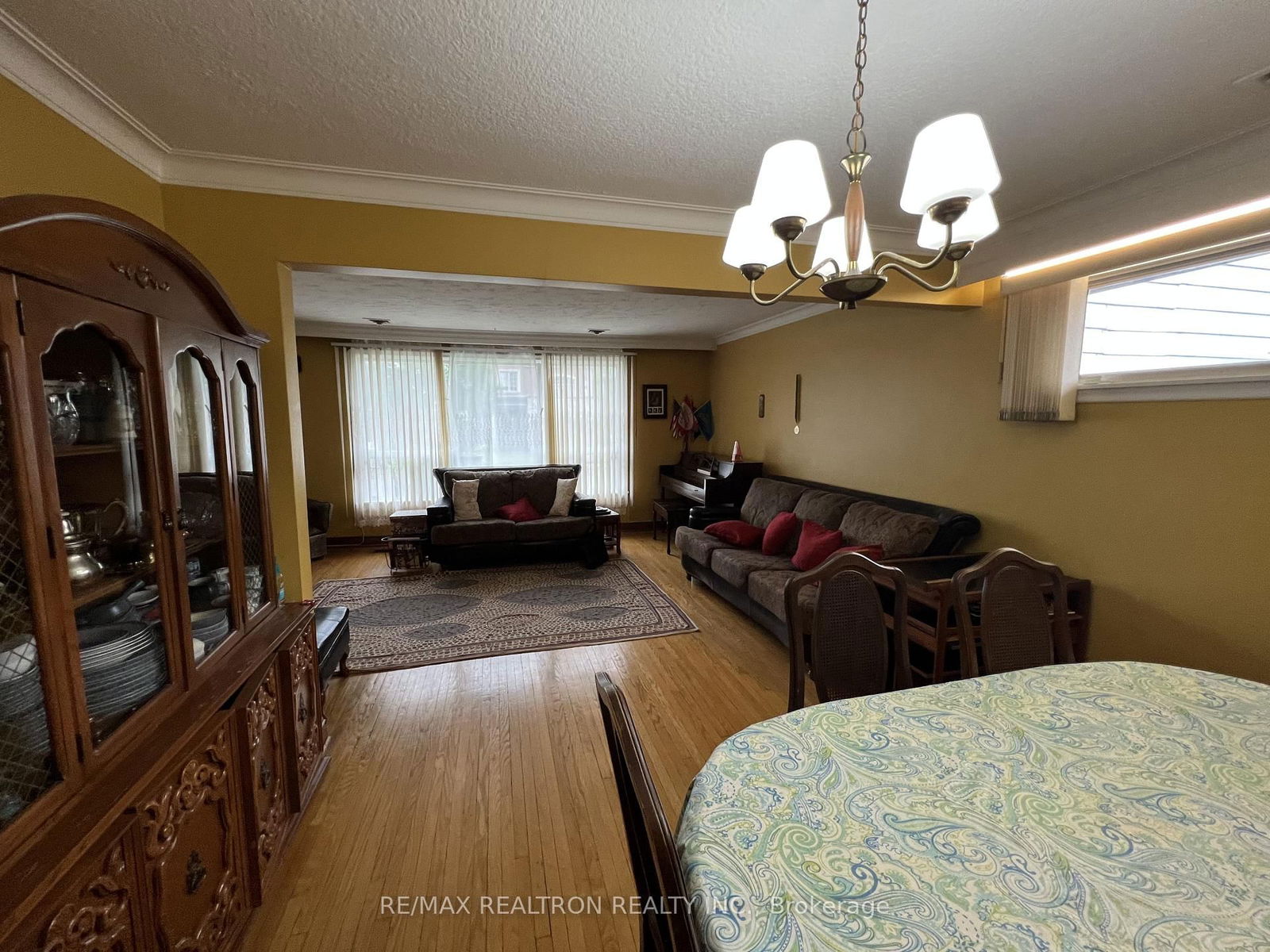Detached House for sale at 119 Regina Avenue, Toronto, Englemount-Lawrence, M6A 1R8 - MLS: C12160653