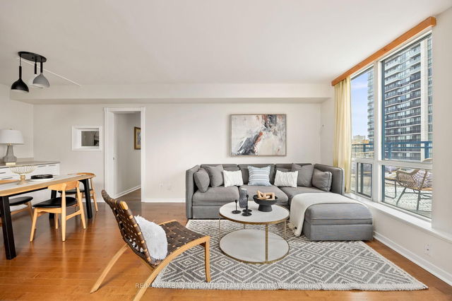 1108&1109 - 75 Dalhousie Street