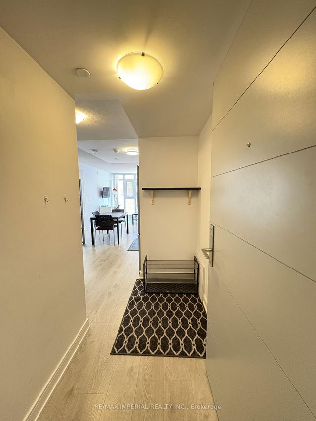 309 - 50 Wellesley Street