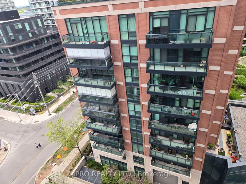Unit 1017 — 31 Tippett Rd, Toronto - Clanton Park image-0-0