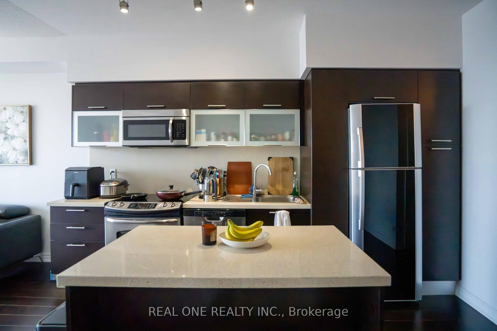 Condo for sale at 4613-386 Yonge Street, Toronto, Bay Street Corridor, M5B 0A5 - MLS: C12160897