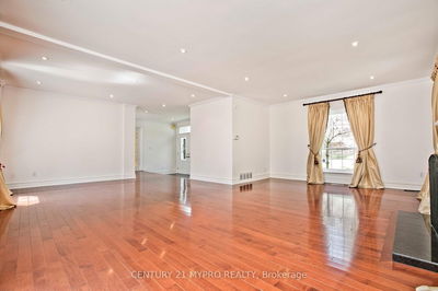 9 Shady Oaks Cres, Toronto - Bridle Path-Sunnybrook-York Mills image-0-2