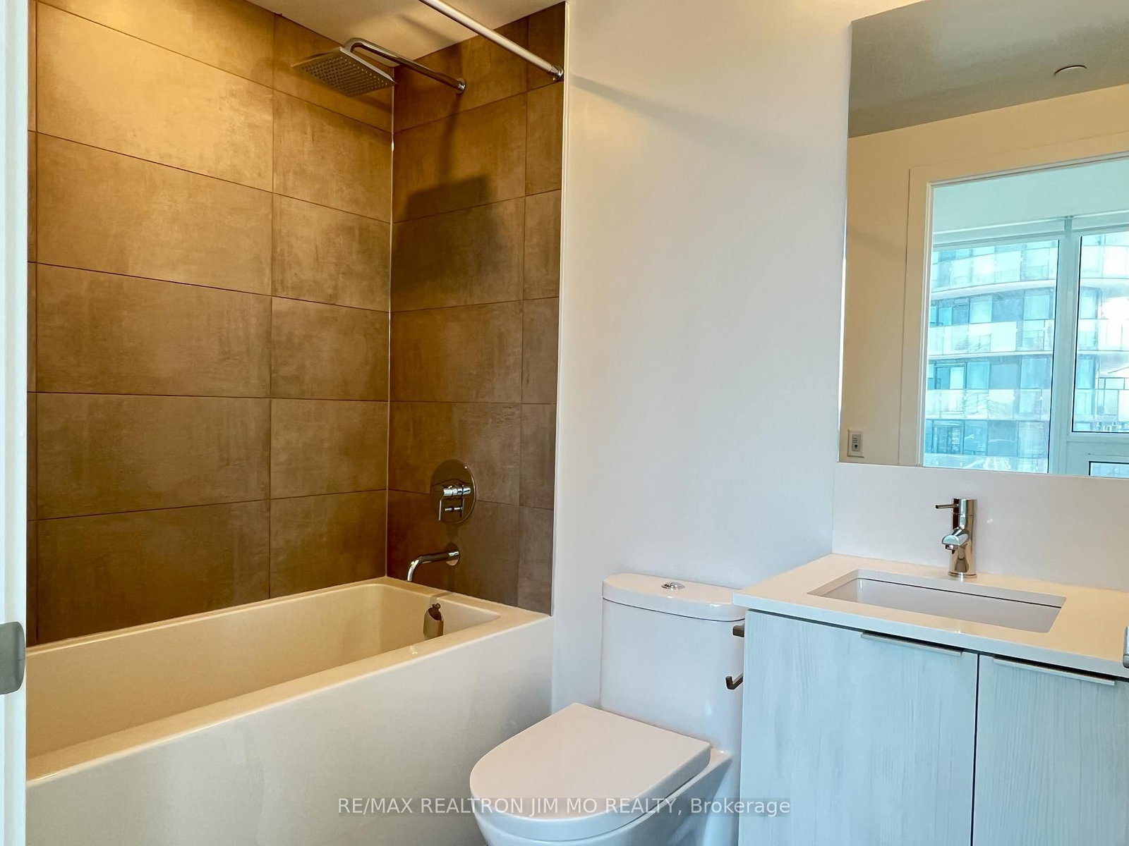 8 Wellesley Street W, Unit 4215 - Photo 11