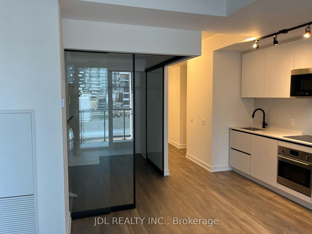 1303 - 108 Peter Street