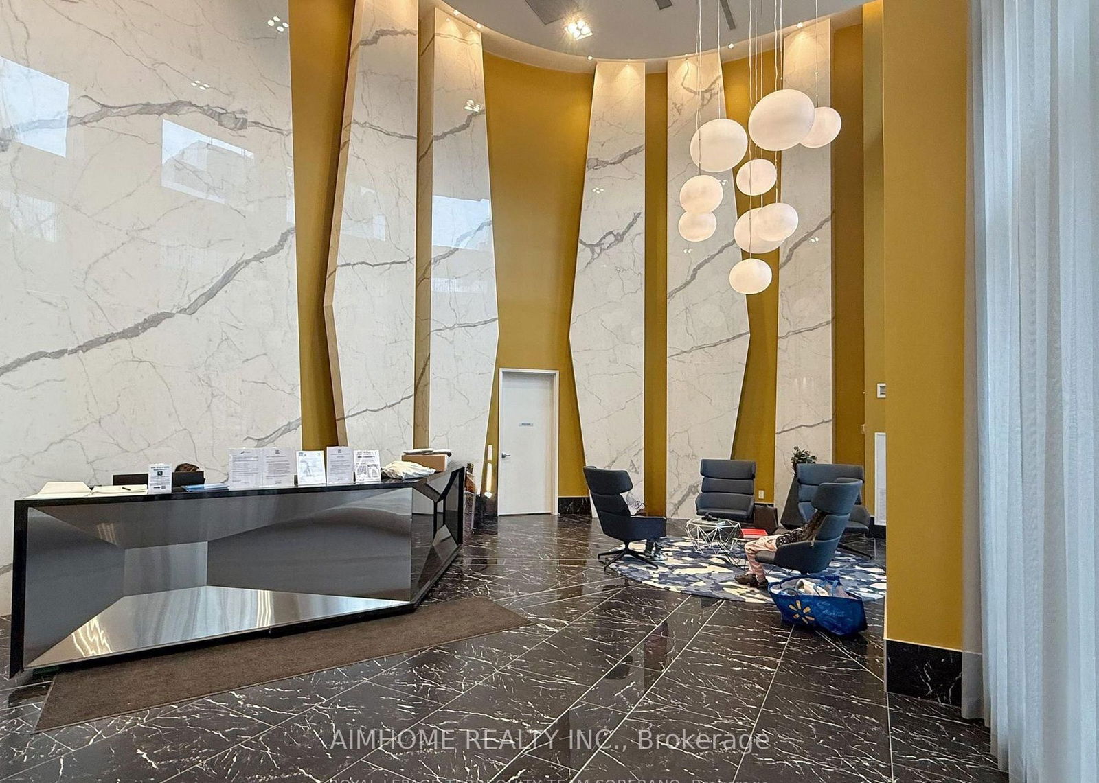 Condo for sale at 2116-70 Princess Street, Toronto, Waterfront Communities C8, M5A 0X6 - MLS: C12161243