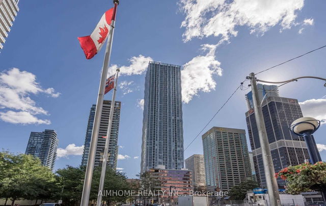 1111 - 1 Yorkville Avenue