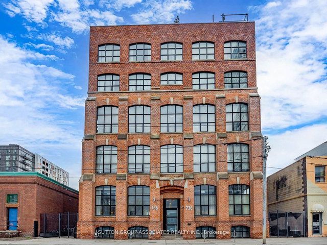 Unit 507 - 736 Dundas Street E