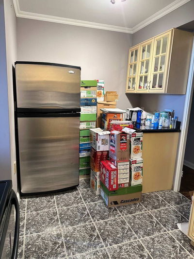 Unit 1510 — 130 Neptune Dr, Toronto - Englemount-Lawrence image-0-3