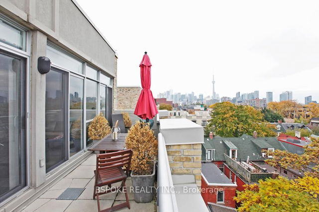PH25 - 955 Queen Street