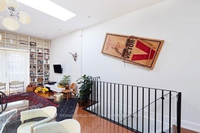 2nd Floor - 1588 Dundas Street