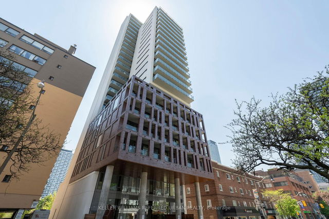 402 - 81 Wellesley Street