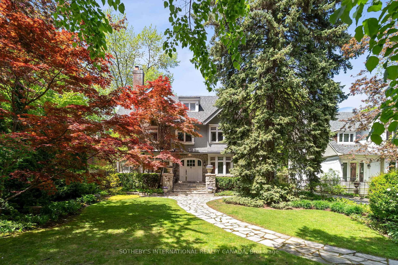 Detached House for sale at 22 Binscarth Road, Toronto, Rosedale-Moore Park, M4W 1Y1 - MLS: C12161897