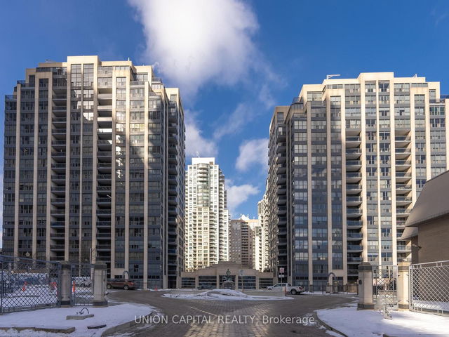 1008 - 28 Hollywood Avenue