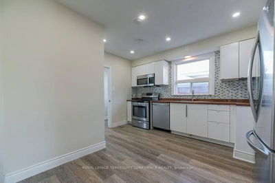 219 Betty Ann Dr, Toronto - Willowdale West image-0-3