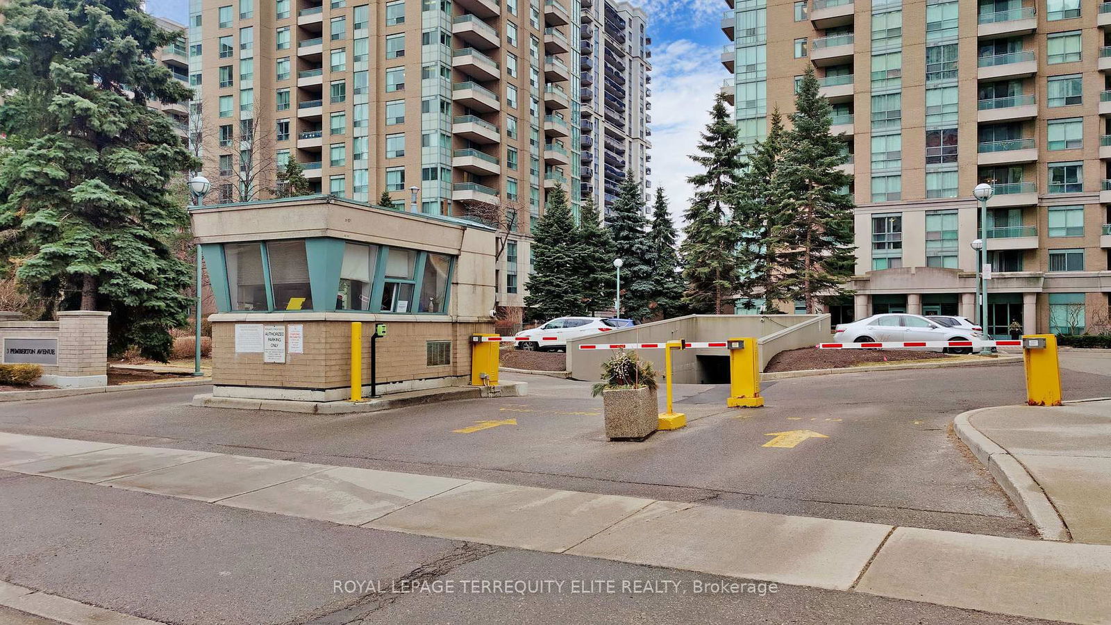 Condo for sale at 2308-3 Pemberton Avenue, Toronto, Newtonbrook East, M2M 4M1 - MLS: C12161989