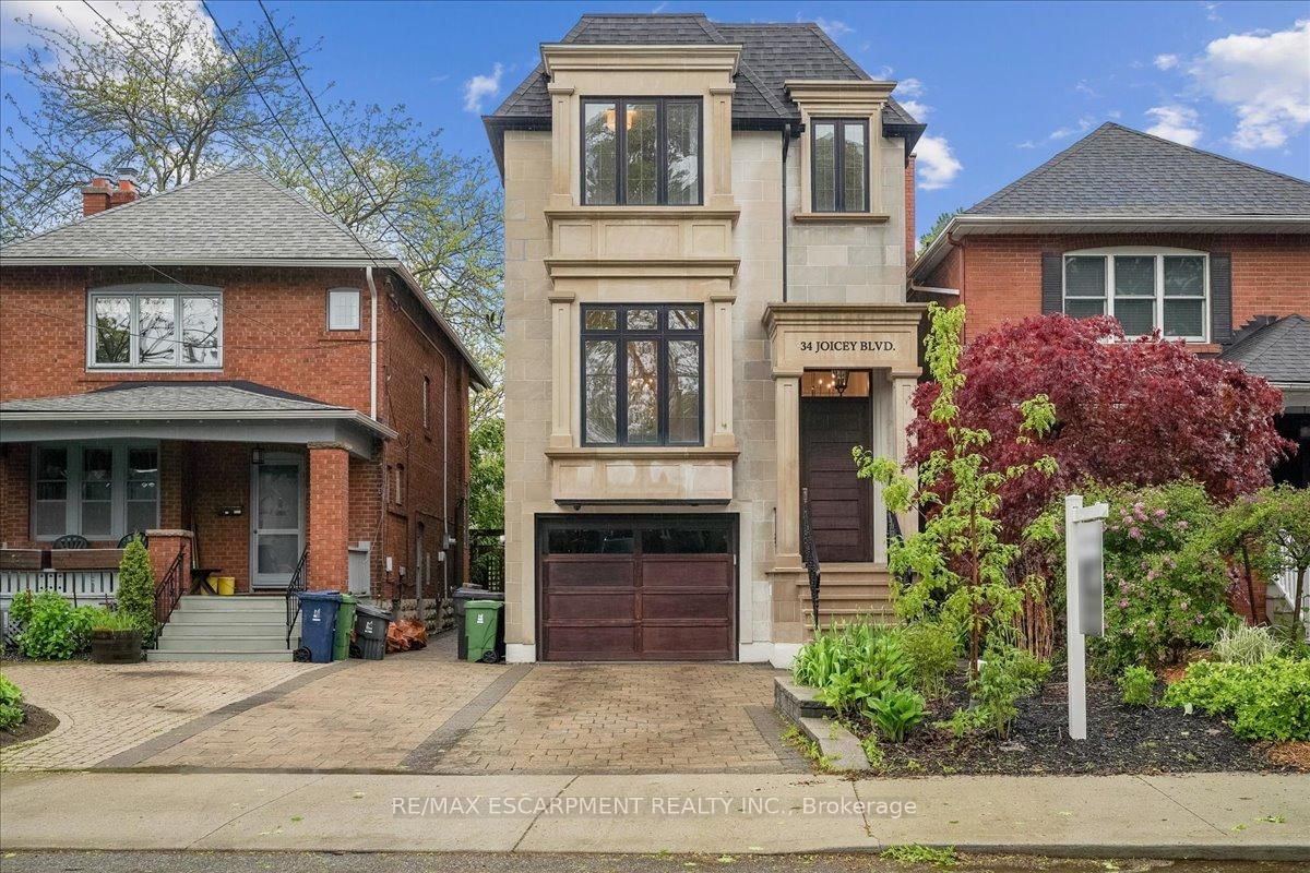 Detached House for sale at 34 Joicey Boulevard, Toronto, Bedford Park-Nortown, M5M 2S7 - MLS: C12162039