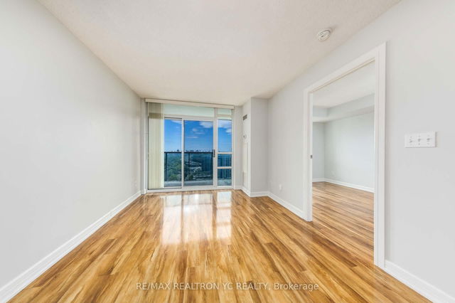 2607 - 18 Harrison Garden Boulevard
