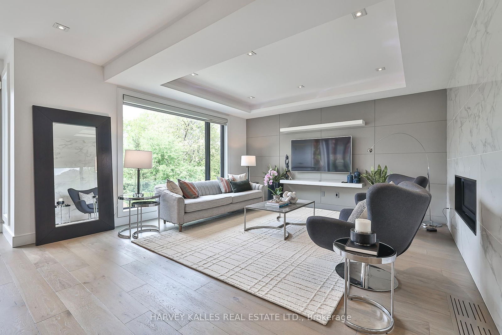 Detached House for sale at 164 Dunblaine Avenue, Toronto, Bedford Park-Nortown, M5M 2S5 - MLS: C12162063