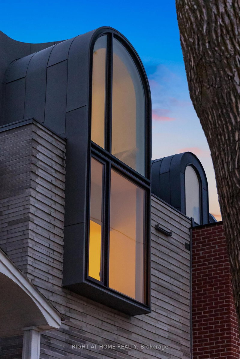 44 Foxley St, Toronto, M6J 1R1 | Image 2