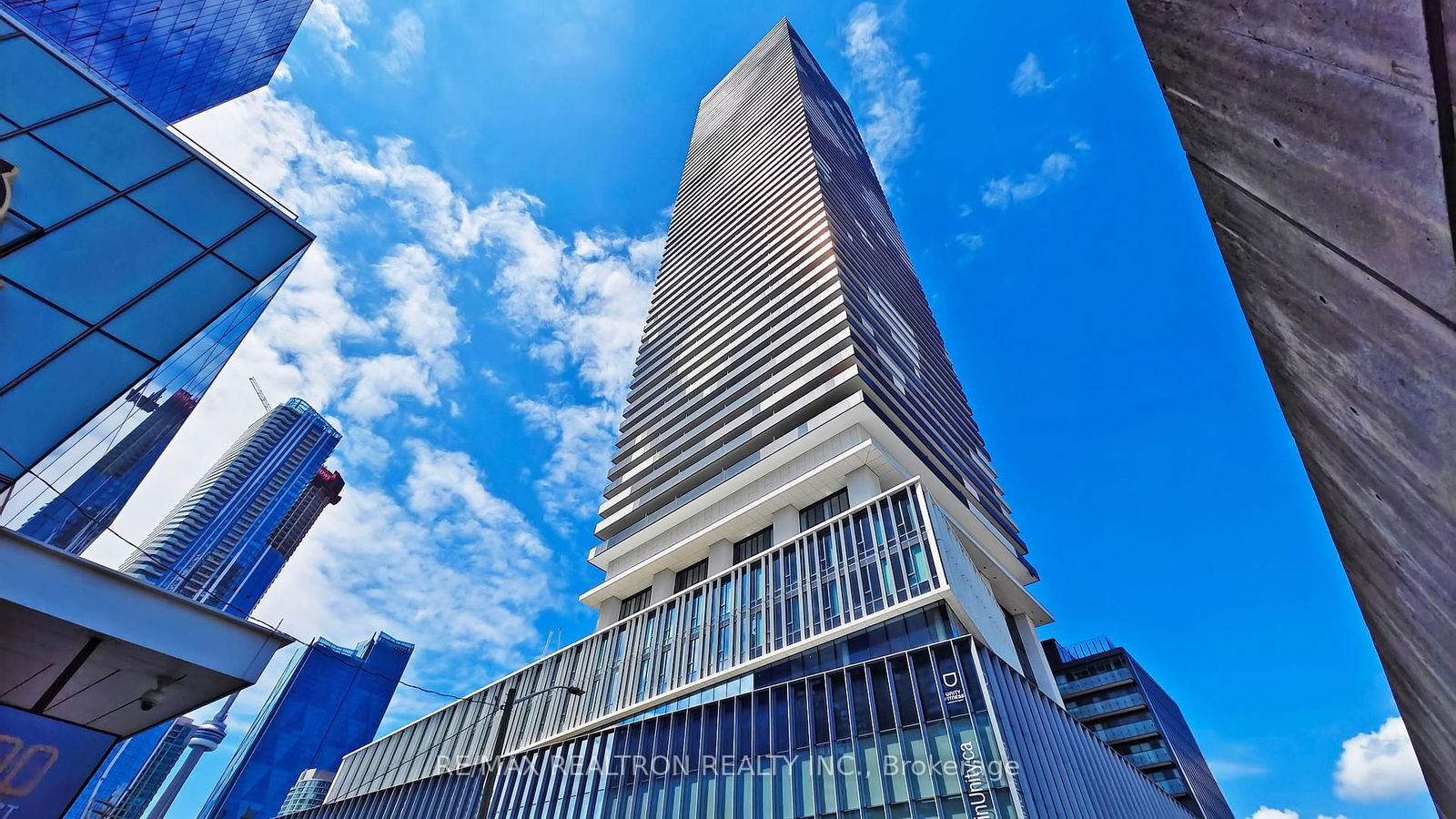 Condo for sale at 4008-138 Downes Street, Toronto, Waterfront Communities C8, M5E 0E4 - MLS: C12162359