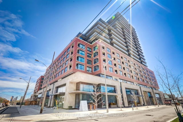 816 - 33 Frederick Todd Way
