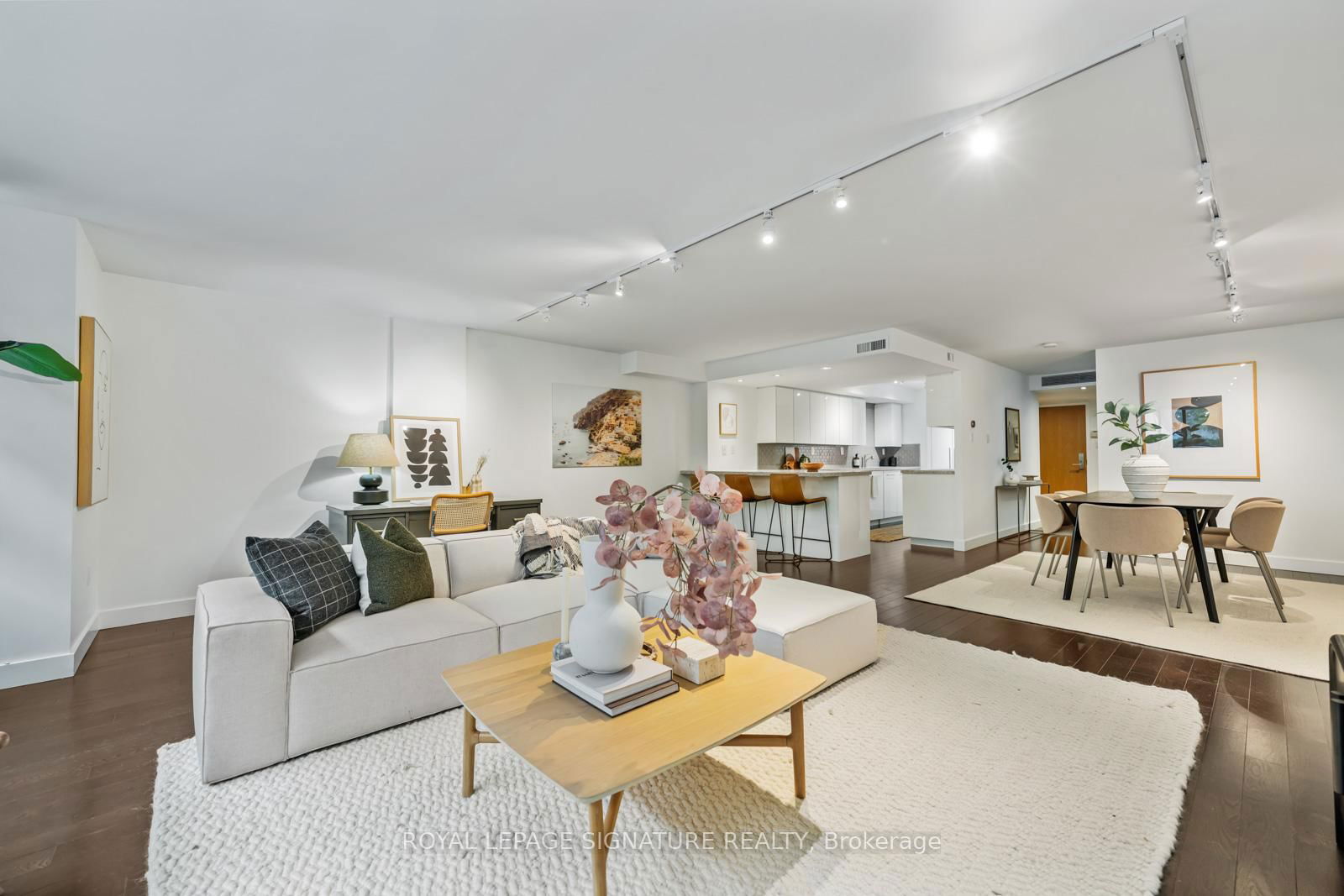 Condo for sale at 227-80 Front Street, Toronto, Church-Yonge Corridor, M5E 1T4 - MLS: C12162702