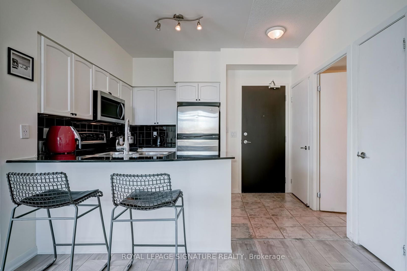Condo for sale at 230-231 Fort York Boulevard, Toronto, Niagara, M5V 2B1 - MLS: C12162978