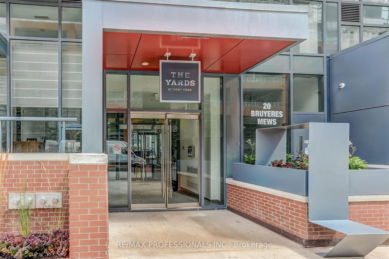 811 - 20 Bruyeres Mews, Toronto, M5V 0G8 | Image 3